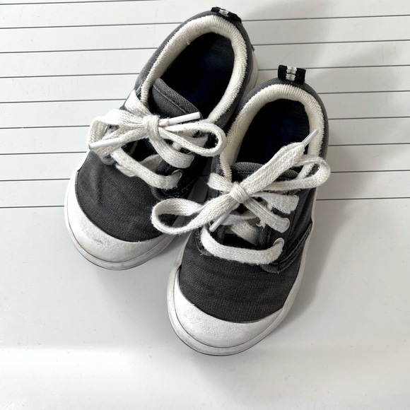 Keds Navy GUC size 6 toddler - Picture 3 of 3